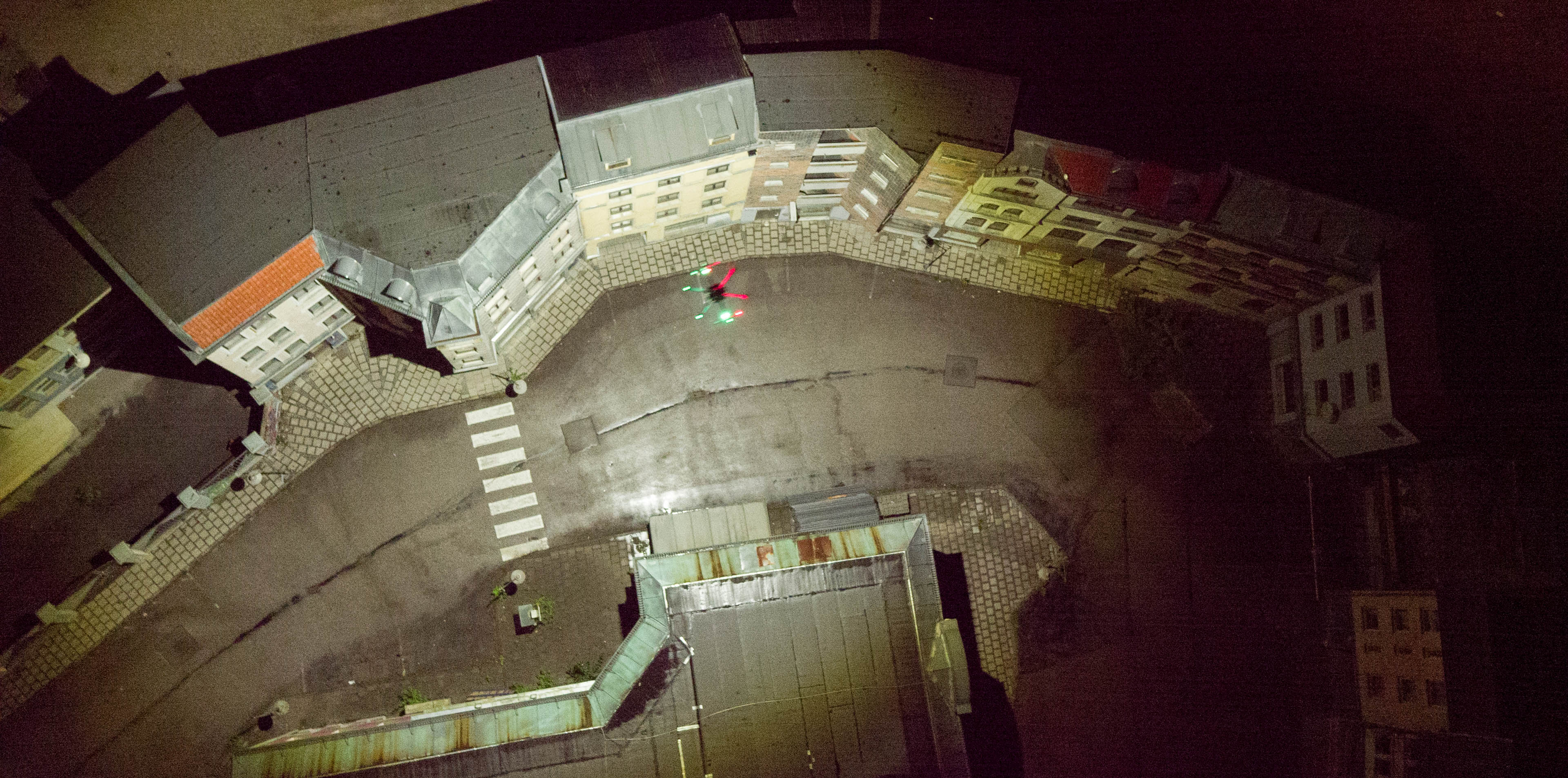 Marienhof bei Nacht Moving Lights LED Drohne Aerolution.tv München Marienhof Kulisse bavaria Film München LED Drohne Luftaufnahmen aerolution.tv Alexa mini FS7 moving lights drohnendienstleister münchen aerial drone team